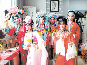 仁信优配 以学为桨跃过数字鸿沟